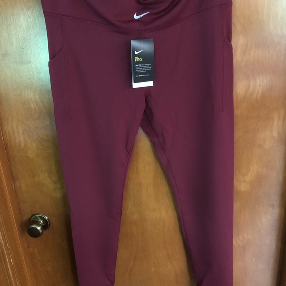 Nike Pro Stealth Burgundy Mid Rise Athletic Leggings, Full Length Size Medium - Picture 9 of 14